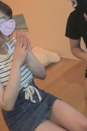 Ayaka-chan Khiêu Khích Với Vòng 1 Gợi Cảm Trong Bộ Lingerie Sexy Cùng Cực Khoái FC2-PPV-996647