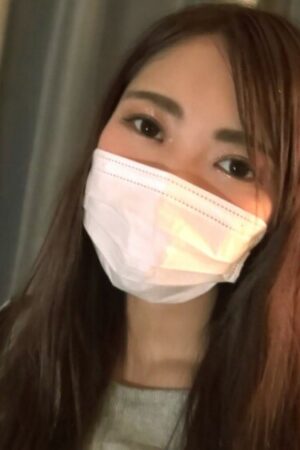 Risa Nóng Bỏng Trong FC2-PPV-1063408: Cảnh Quay Gây Nghiện