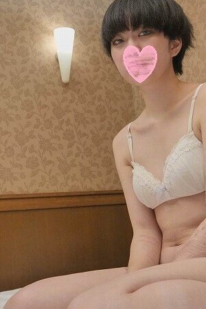 Yumeka 18 Tuổi Đốt Cháy Mọi Ánh Nhìn Với Cảnh Nóng Bỏng Trong FC2-PPV-1158078