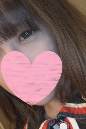 Miya-chan 19 Tuổi Khiến Cả Thế Giới Mê Mẩn Với Vẻ Đẹp Gợi Cảm và Cảnh Quay Bỏng Mắt