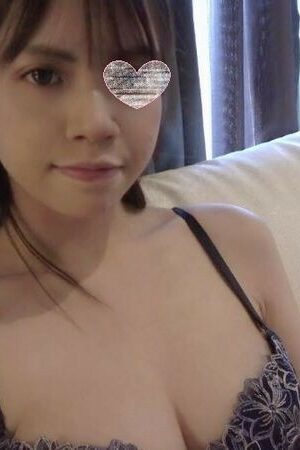 FC2-PPV-1559993: Nàng Hot Girl Sinh Nhật Gợi Tình, Cảnh Nóng Bỏng Mắt!