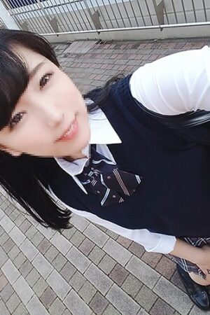 K-chan Khiêu Khích Với Đường Cong Gợi Cảm Trong FC2-PPV-1590873