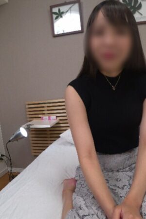 Bỏng Mắt Với Ri-chan 19 Tuổi Trong Cảnh Quay Đầu Đầy Khiêu Khích! (FC2-PPV-1903312)