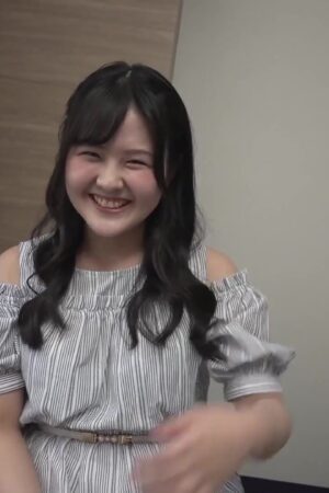Rika-chan Khiêu Khích: Cảnh Nóng Bỏng Mắt Trong FC2-PPV-4264447!