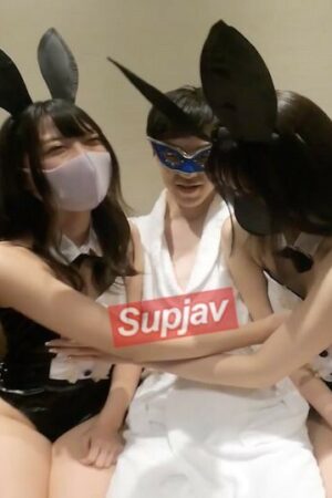 FC2-PPV-2686417: Erika-chan và Mei-chan Khiêu Khích Trong Cảnh 3P Đầy Mê Hoặc