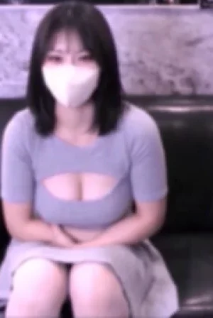 Yuri-chan H-cup nóng bỏng: Màn cạo lông tận gốc và bắn tinh ngập tràn trong FC2-PPV-4876043 phần 1