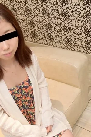 Nami Oyama: Đổ đầy tinh trùng vào cô gái tân binh trong 10MUSUME-031518_01
